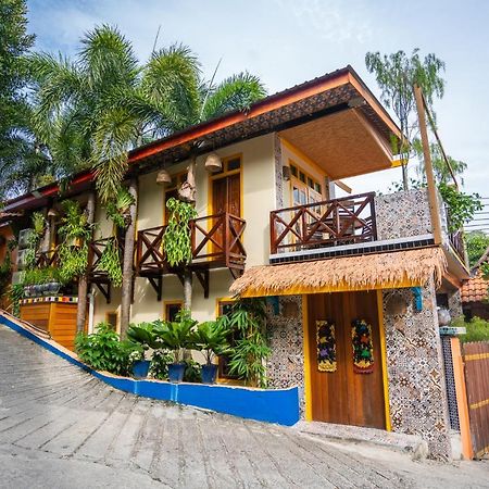 Lost Paradise Resort Batu Ferringhi Extérieur photo